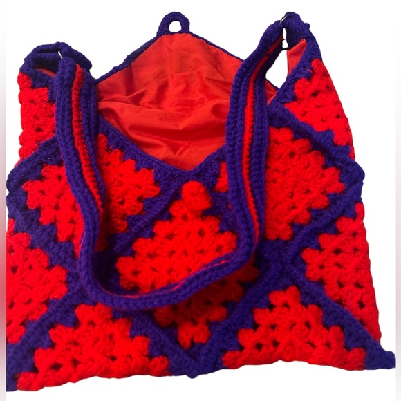 Hand Crocheted Knit Yarn Boho Tote Red Purple Purse Shoulder Bag Retro 1970's - Picture 4 of 15